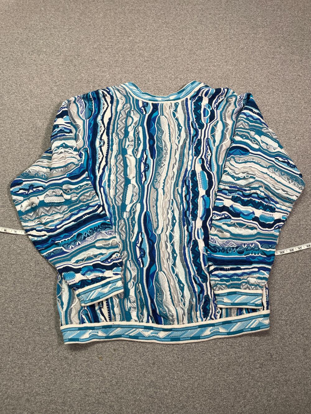 Vintage 1990s y2K Coogi Textured Knit Sweater - Picture 2 of 5